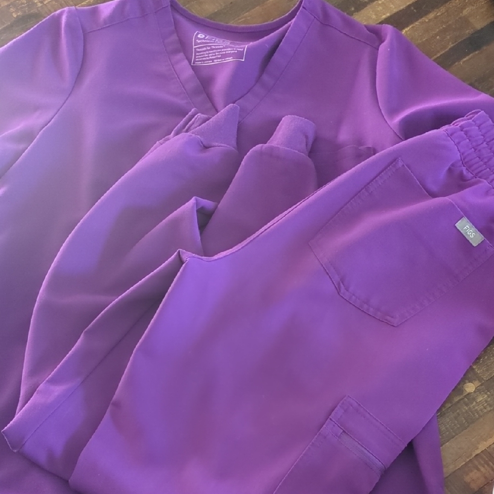 Figs Women's Scrub Set in Purple